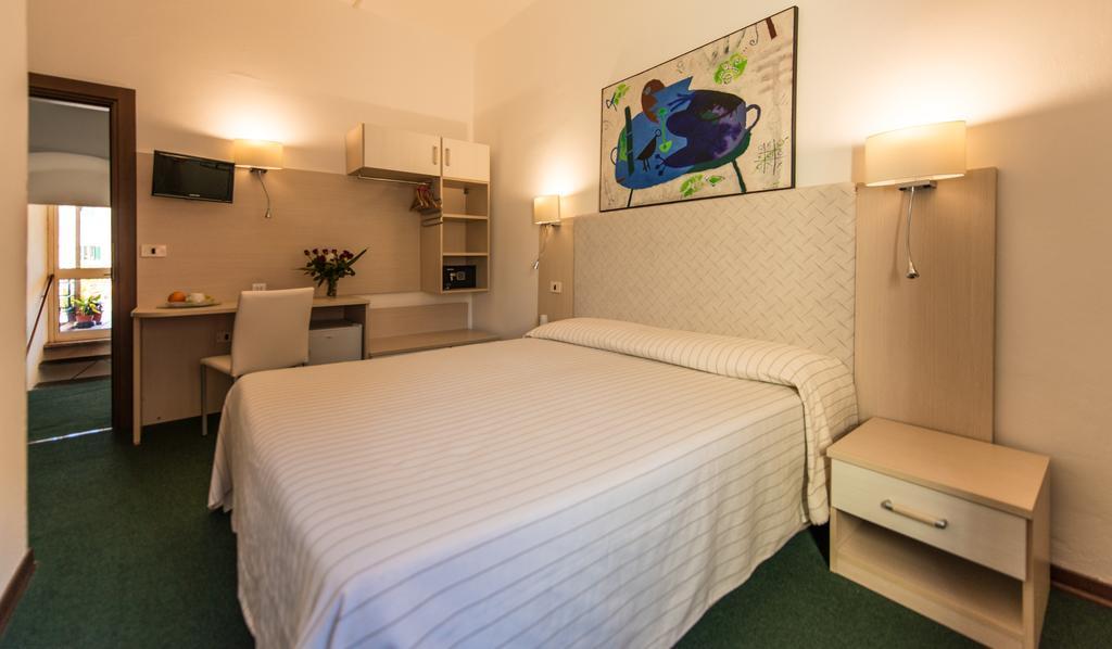 Hotel Ariston Piombino Pokój zdjęcie