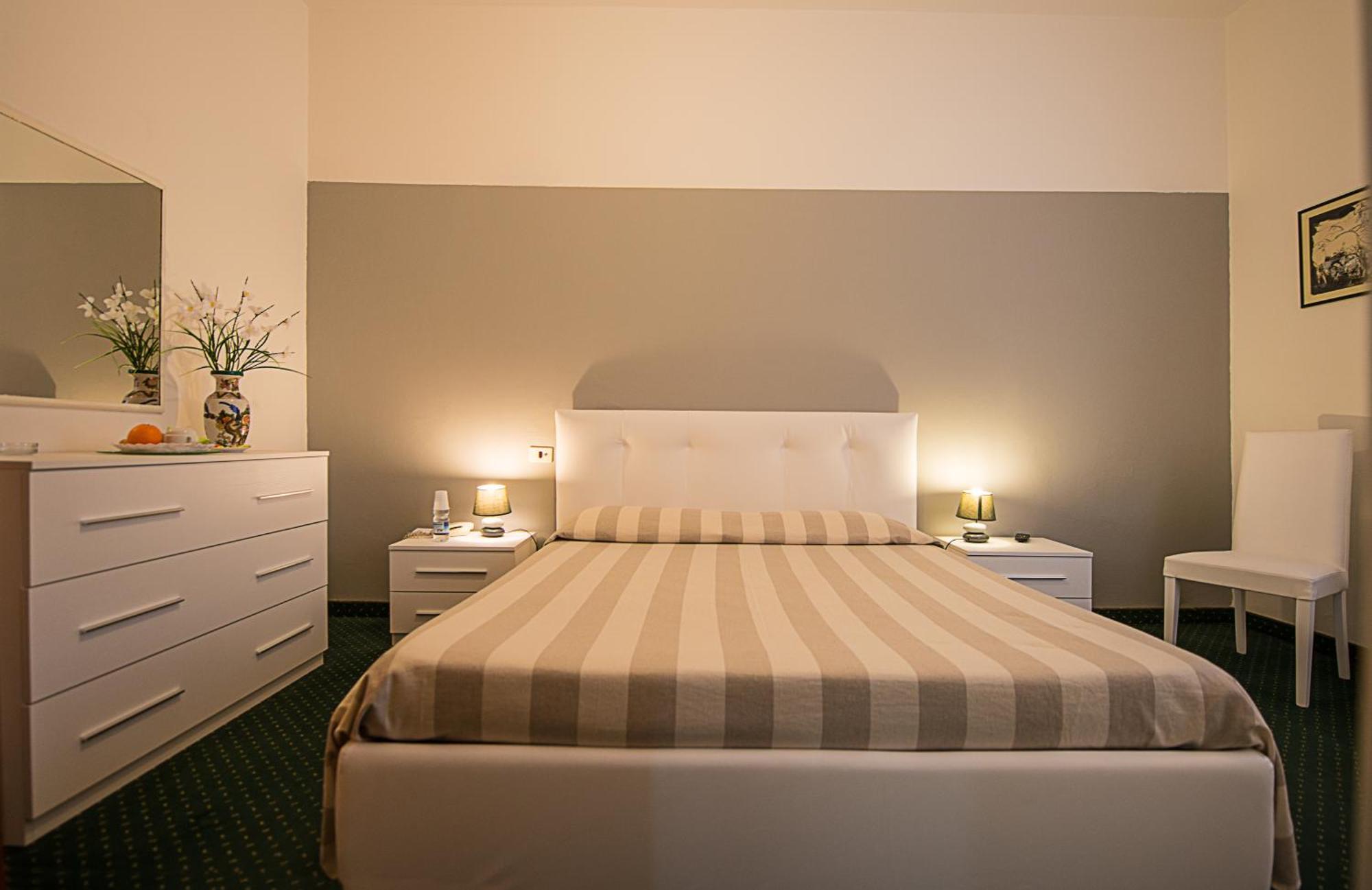 Hotel Ariston Piombino Pokój zdjęcie